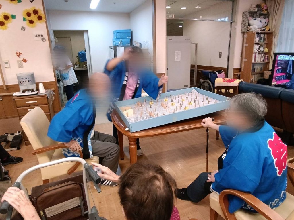 8月　写真 (2)　デイ　横山
